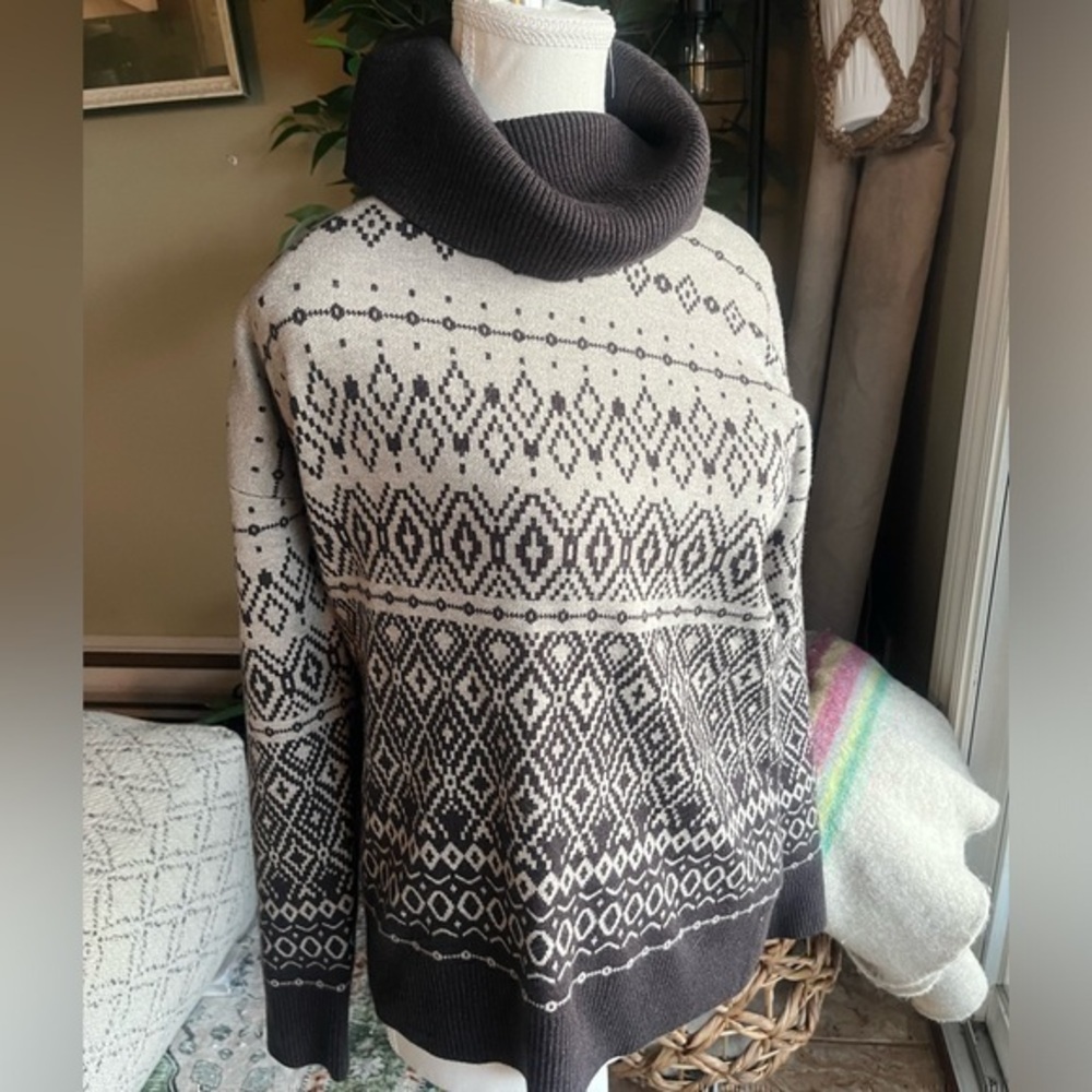 Joie Sweater NWOT